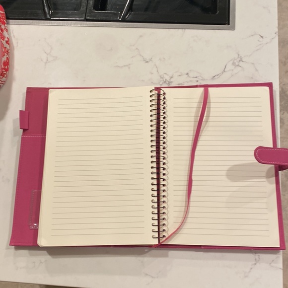 Pink diary - Picture 4 of 5